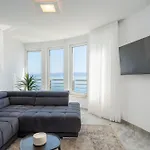 Sea View By Nono Ban شقة سبليت